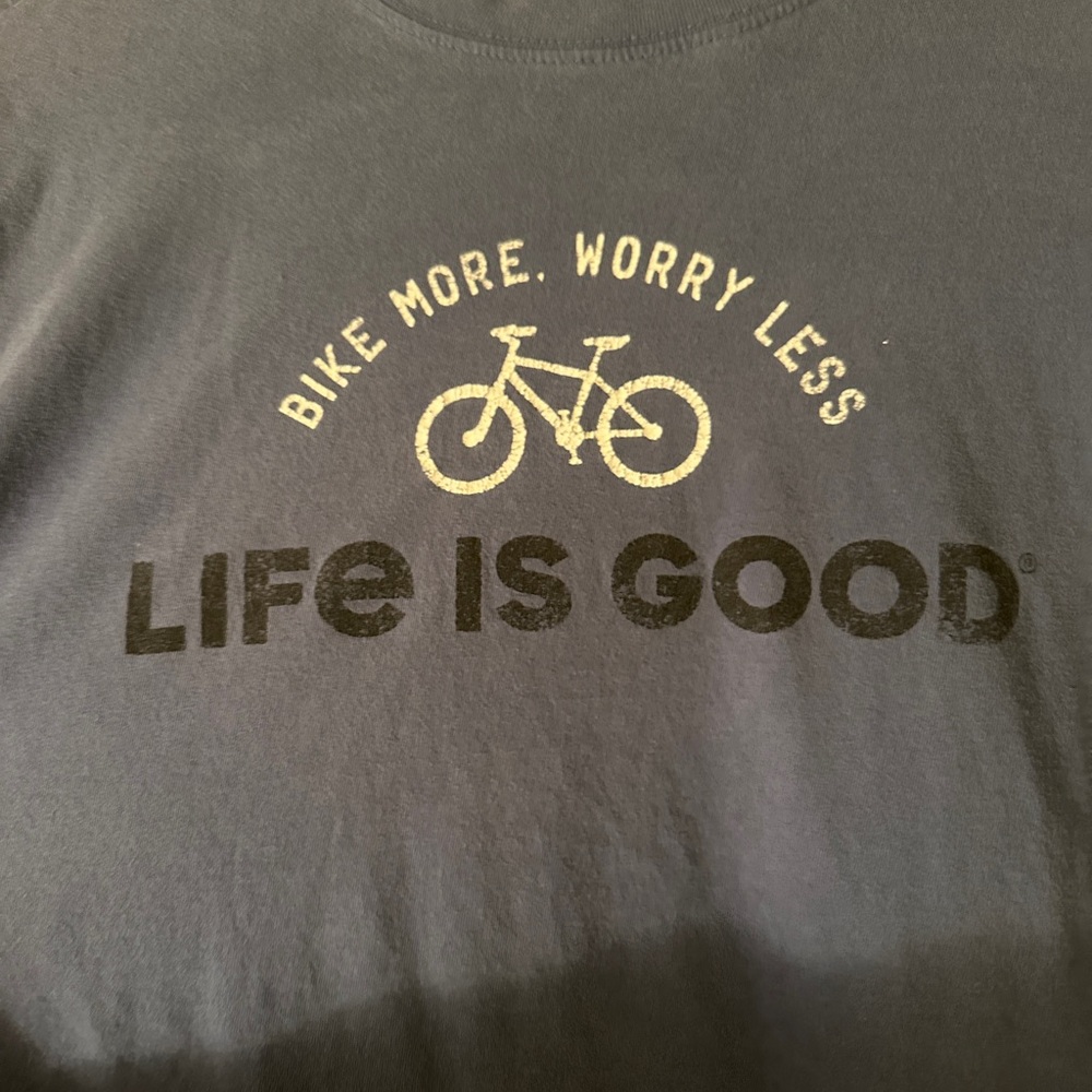 Life Is Good Women’s Crusher Tee Medium Blue “Bike More Worry Less” Graphic Tee - Picture 2 of 3